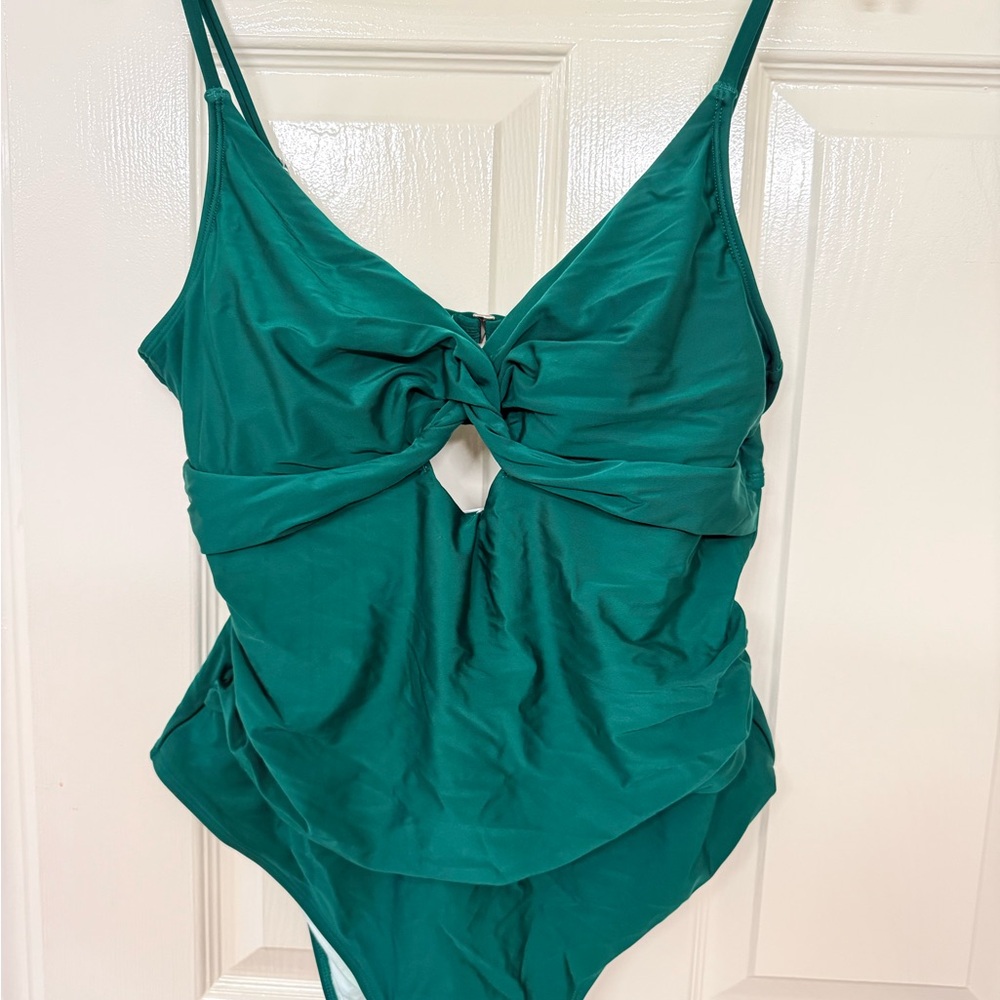 Cupshe Green One Piece Swimsuit